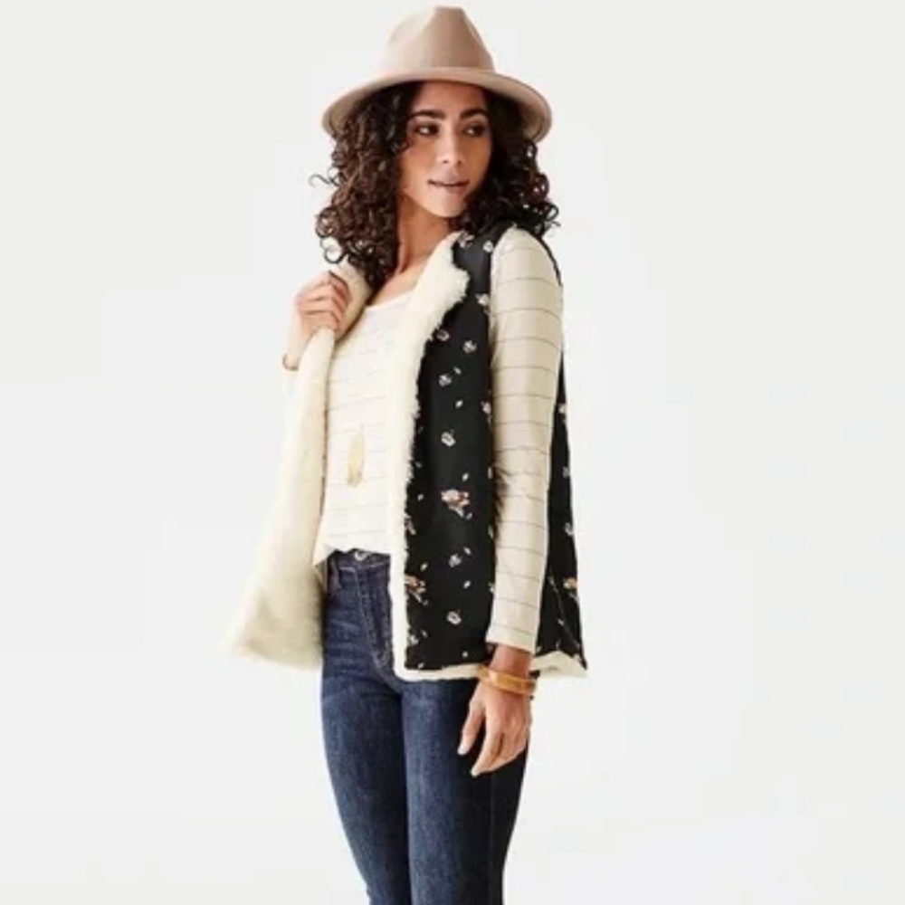 Matilda Jane Reversible Floral Faux Fur Vest XS